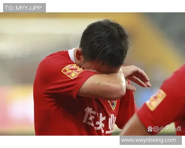 足球场上的悲剧时刻：那些球星猝死的悲痛瞬间和背后的故事